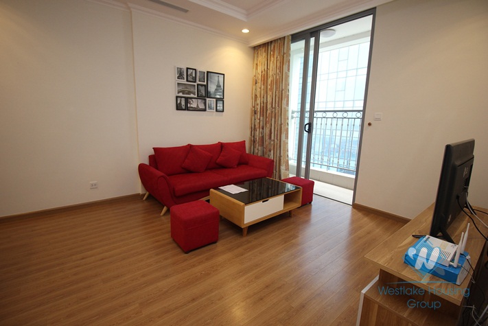 Modern apartment for rent in Vinhome Nguyen Chi Thanh - Dong Da district